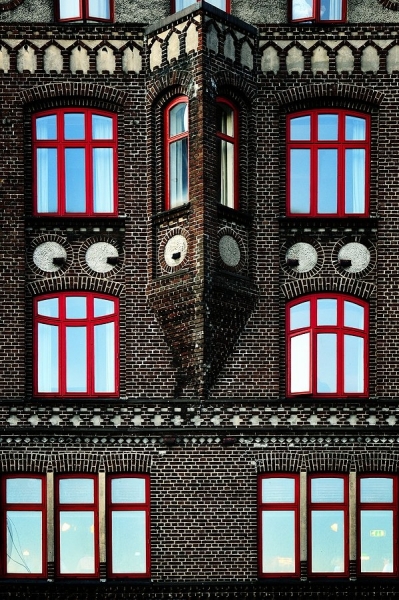 Photograph Michel Bochet Merand Window Smiley on One Eyeland